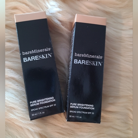 bareMinerals Other - BareMinerals BARESKIN Pure Brightening Serum Foundation in Bare Linen (03)